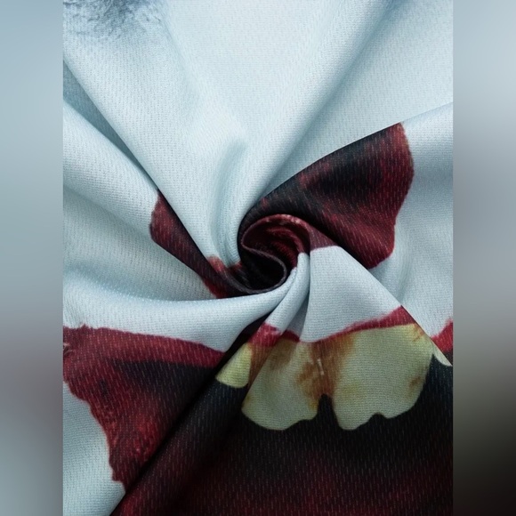 Mens Halloween Pennywise “It” Scary Clown Short Sleeve T-Shirt Size XL - Picture 3 of 11